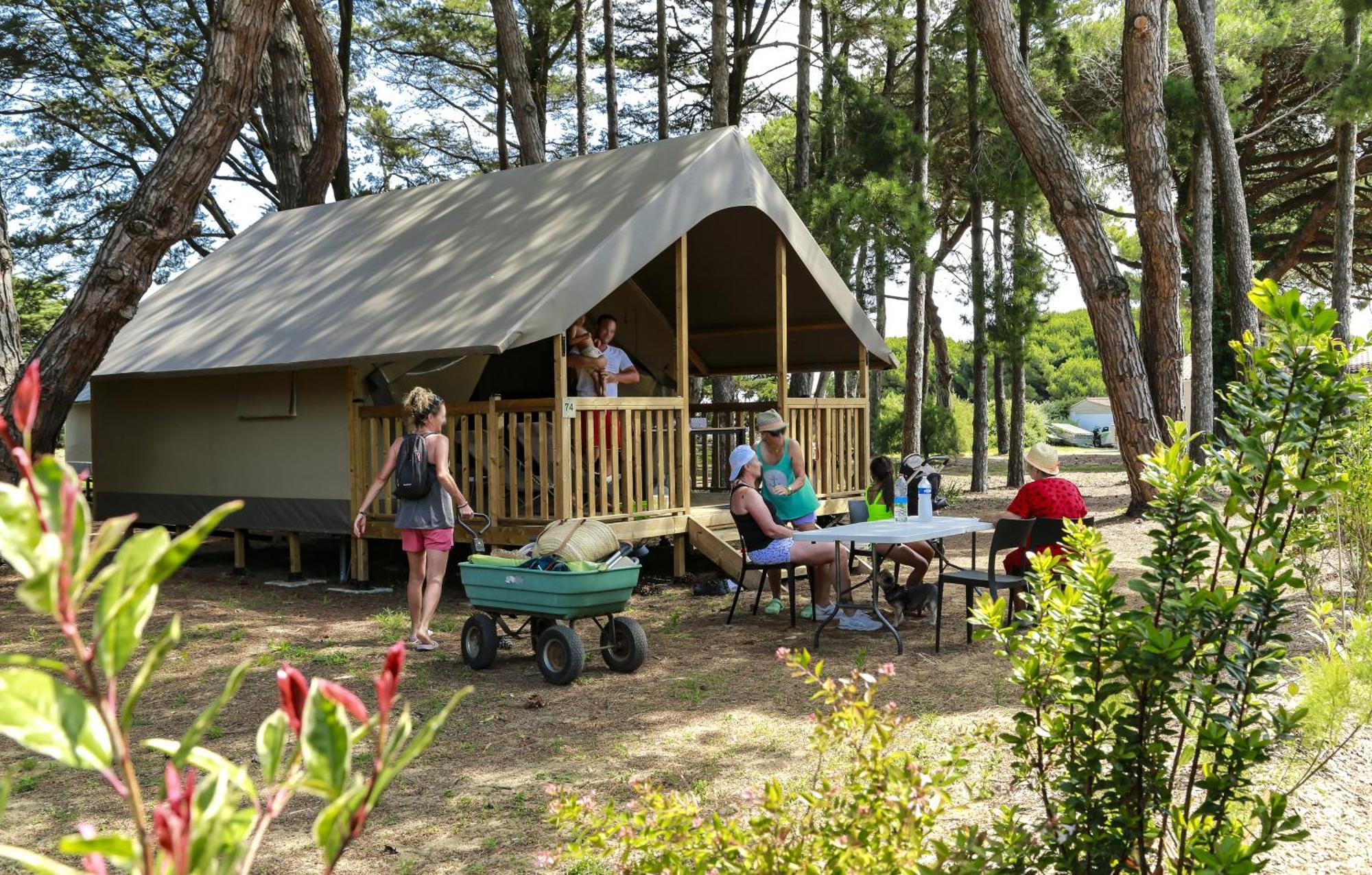 Domaine Residentiel De Plein Air Les Tamarins Hotel Le Bois-Plage-en-Re Ngoại thất bức ảnh